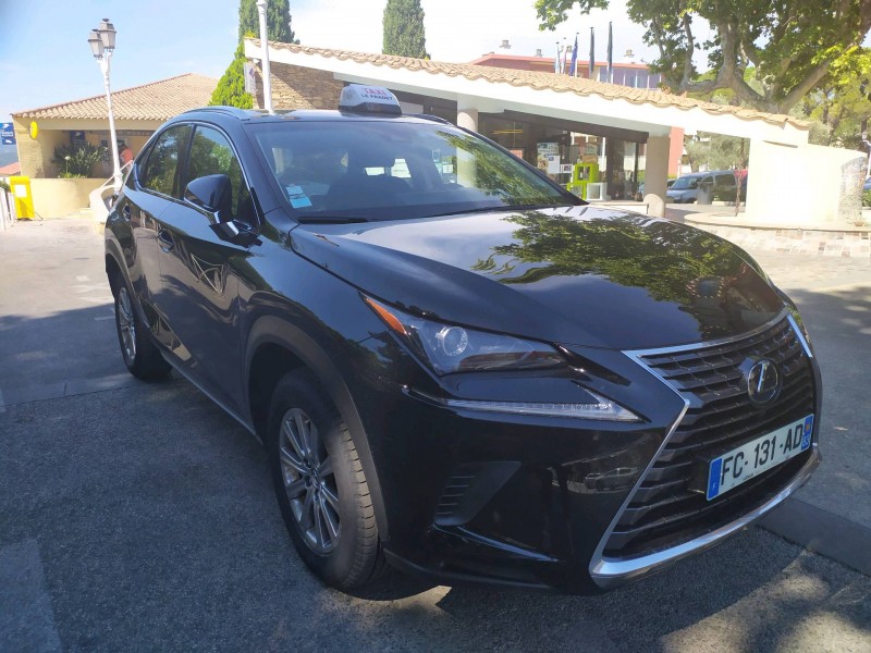 TAXI PRADET conduit régulièrement des artistes de la GARE de TOULON vers espaces des arts ville du PRADET